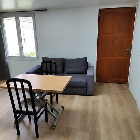 Studio Independant Avec Jardin Au Calme Neuilly-Plaisance Buitenkant foto