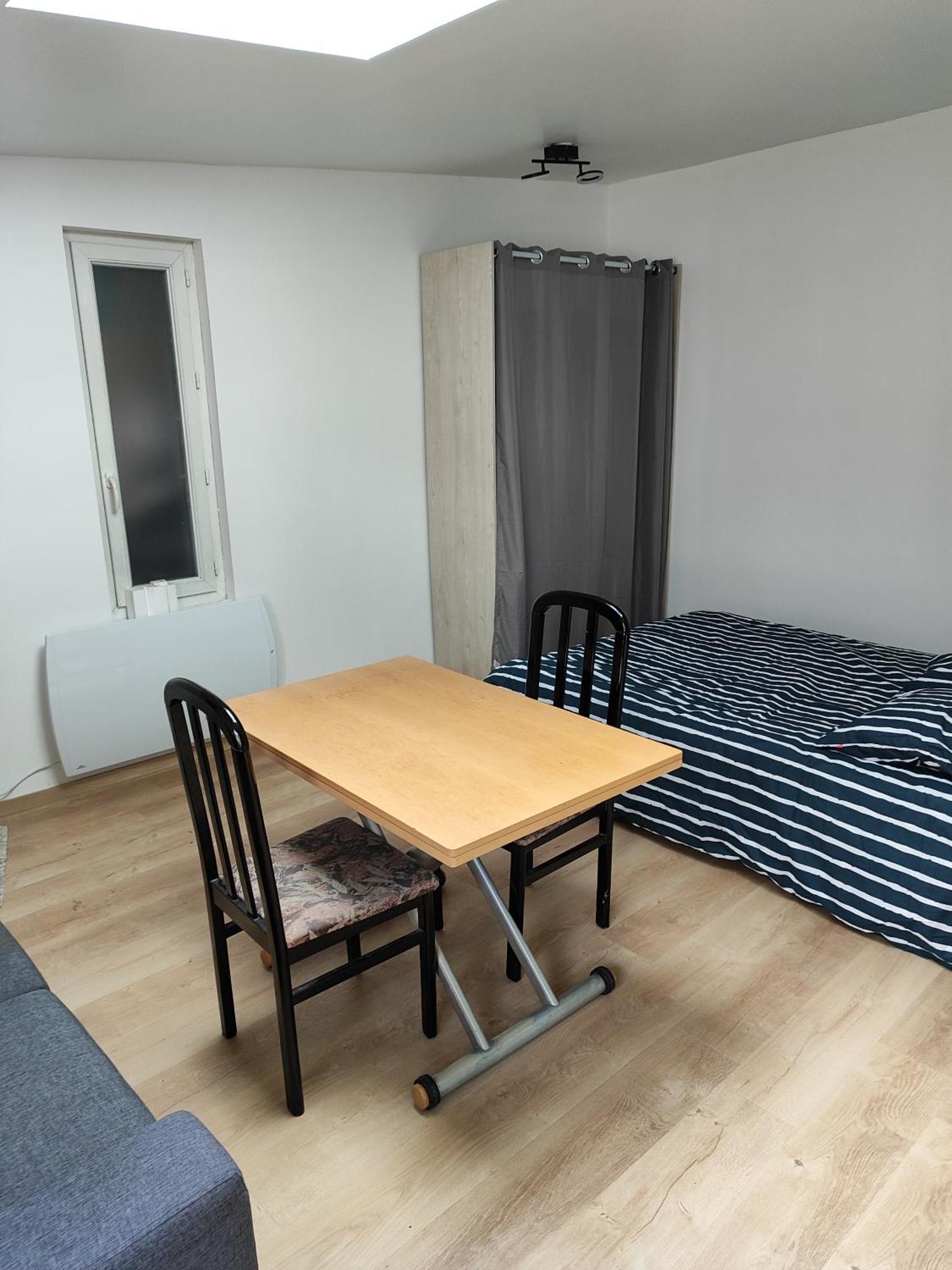 Studio Independant Avec Jardin Au Calme Neuilly-Plaisance Buitenkant foto