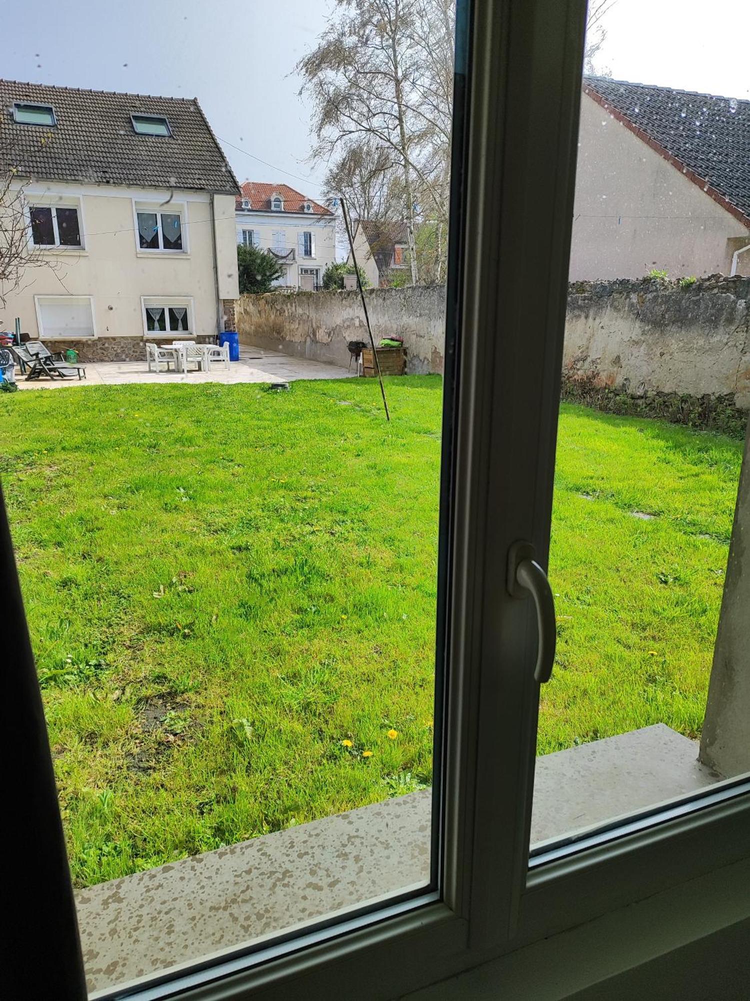 Studio Independant Avec Jardin Au Calme Neuilly-Plaisance Buitenkant foto
